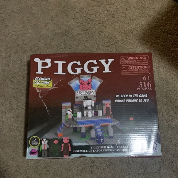 Piggy Laboratory Deluxe Buildable Set - Picture 5 of 6